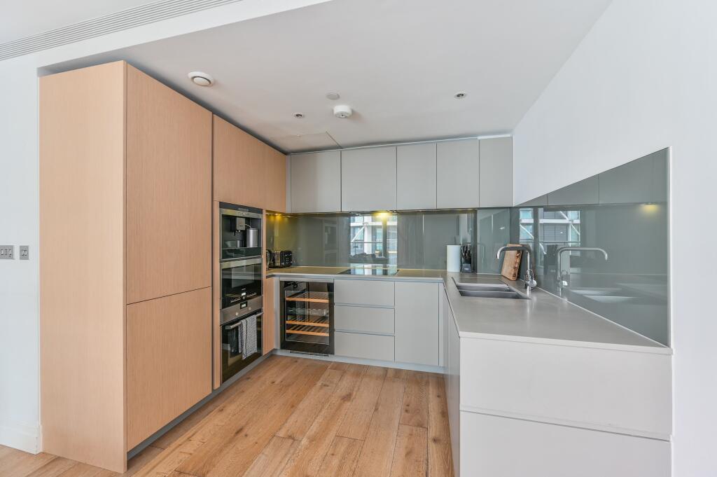 Apartment in London, Riverlight - View 4