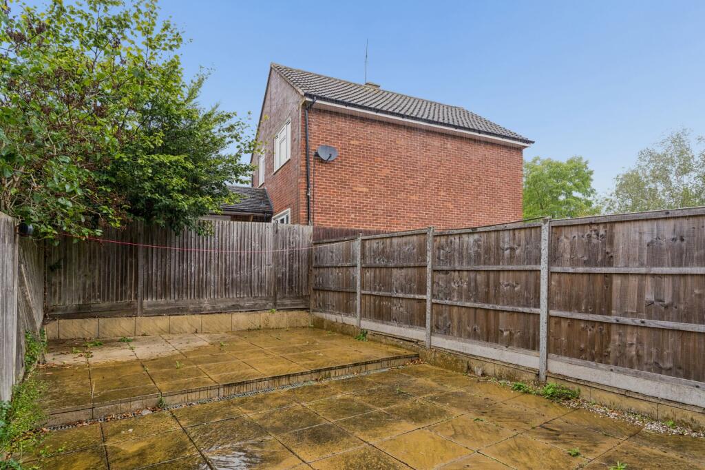 House in Stevenage - View 4