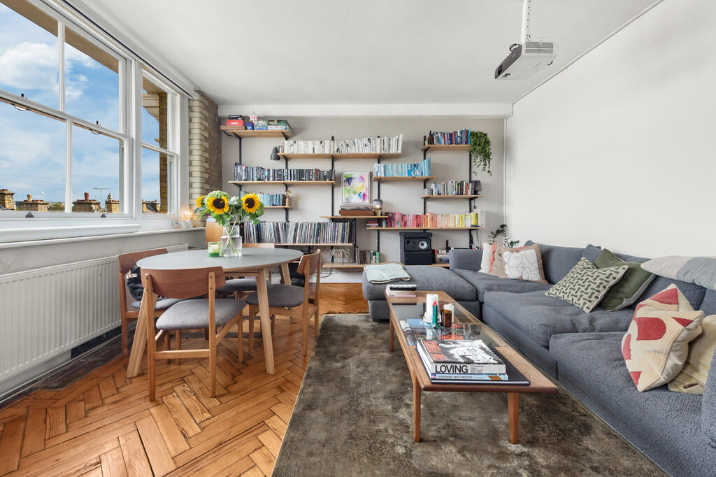 Apartment in London - View 4
