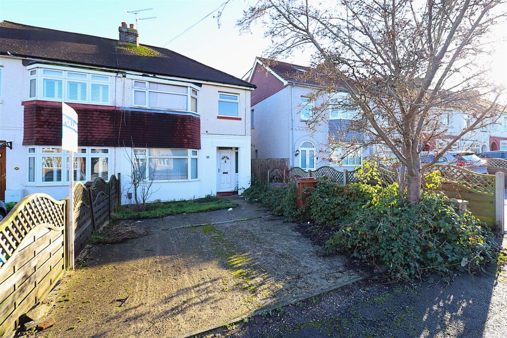 Main image of property: Cheriton Road, Rainham