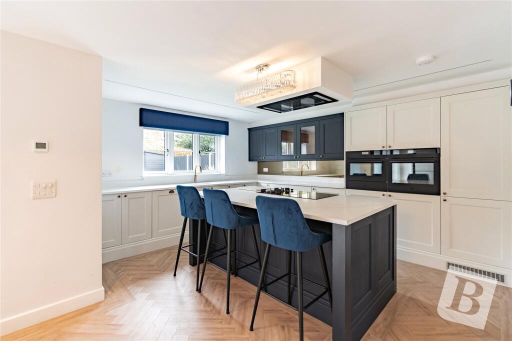 House in London - More
