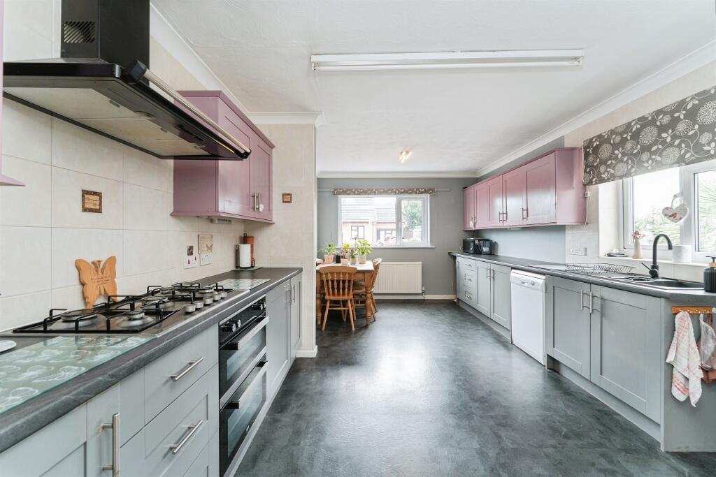 House in Fenland, March - View 5