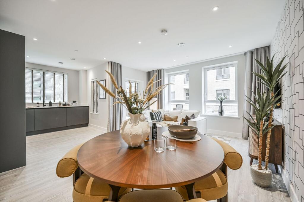 Apartment in London - View 5