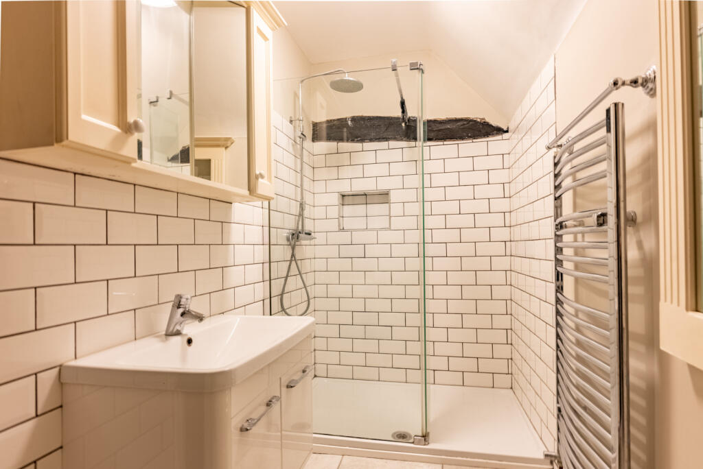 Additional image 14 of High Street, Wheathampstead, St. Albans, Hertfordshire, AL4