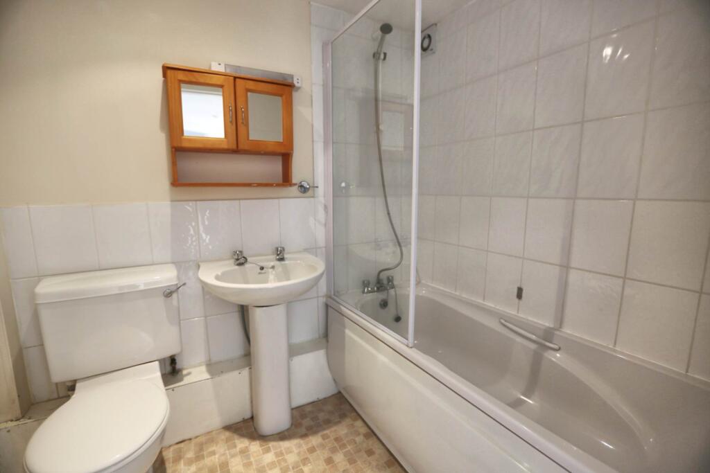 Apartment in Stockport - More