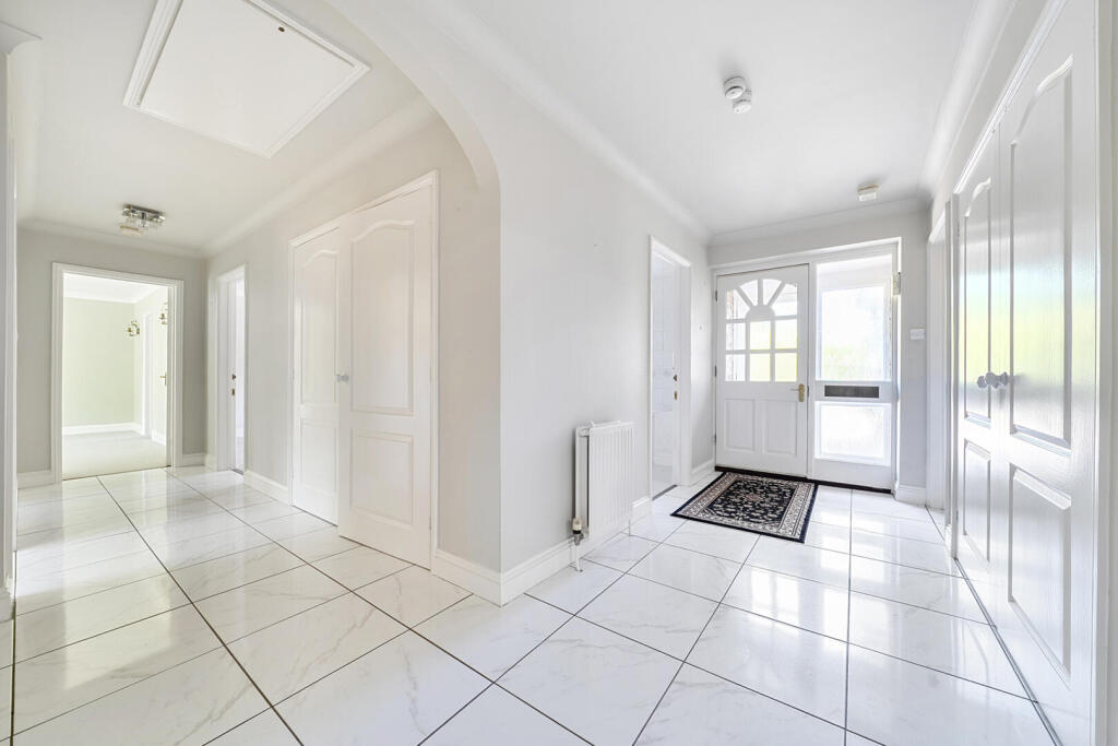 House in Horsham, West Chiltington - View 3