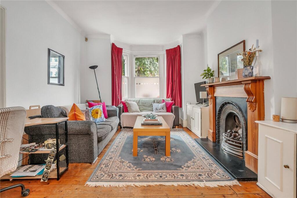 House in London - View 4