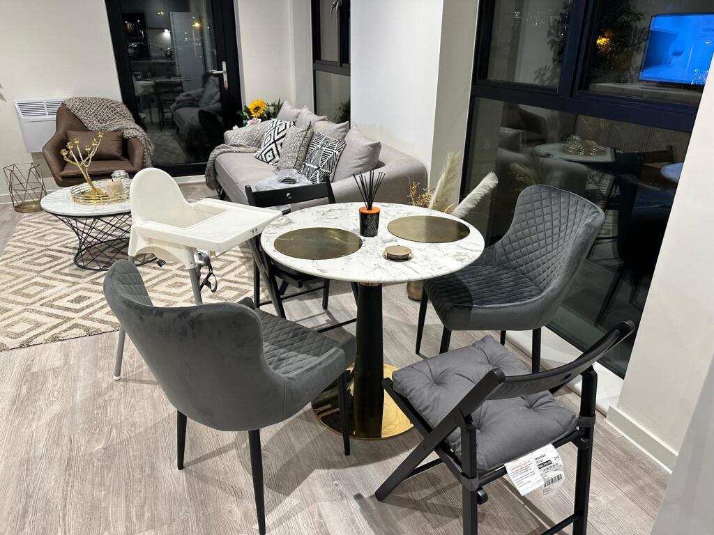Apartment in Liverpool - View 4