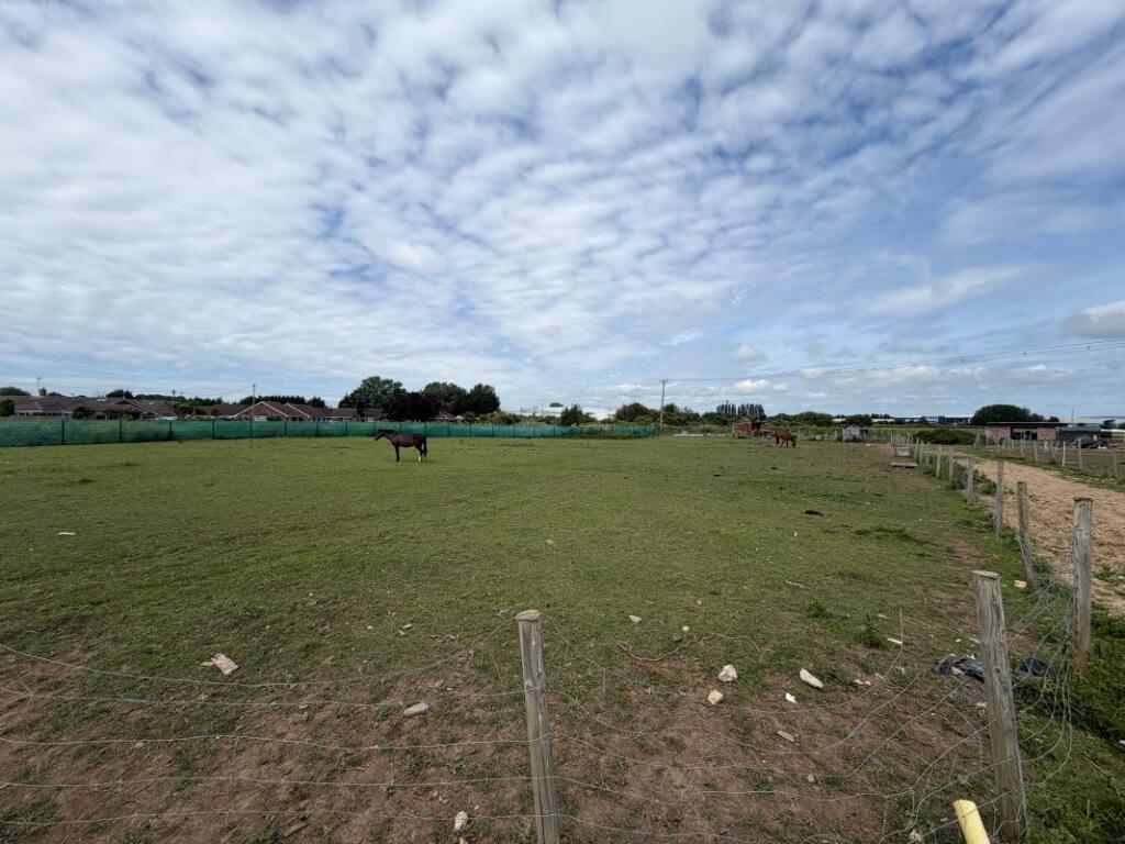 Plot 1 - The Paddocks at Brooks Lane, Bognor Regis, West Sussex, PO22 8DN - View 2