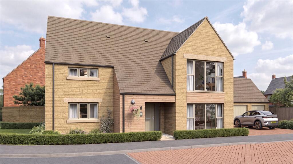 Main image of property: 152 Ellenbrook, Stow Road, Moreton-In-Marsh, Gloucestershire, GL56