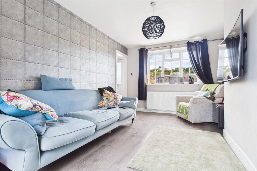 Usk Road, Tilehurst, Reading, Berkshire, RG30 photo 3