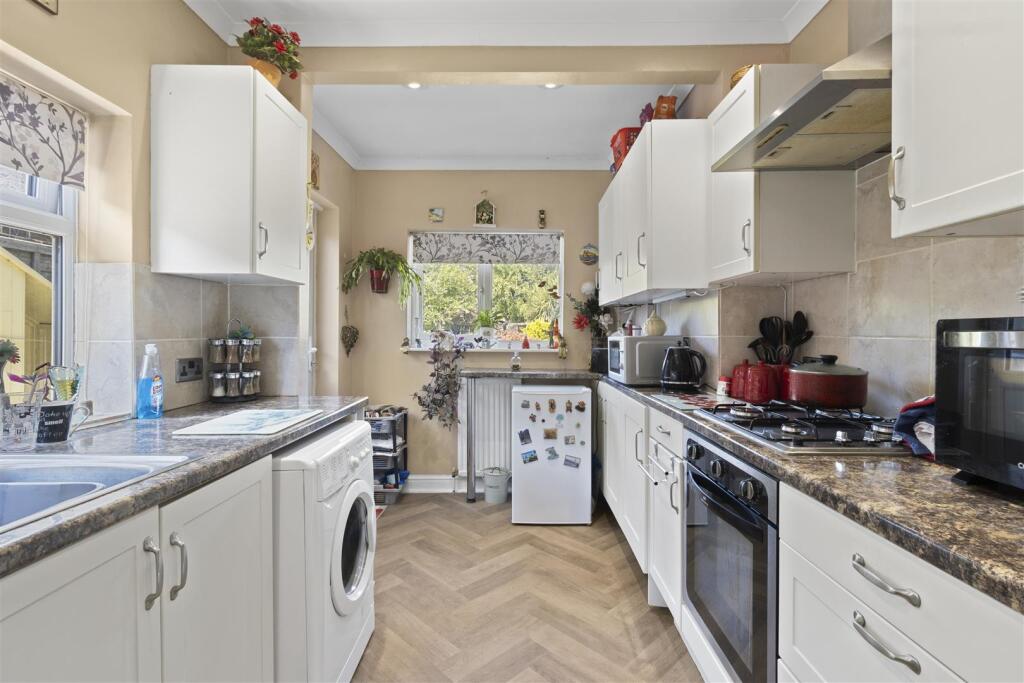 Mill Road, Hailsham photo 3