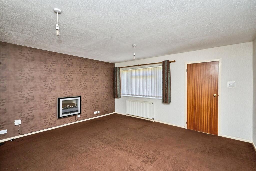 House in Newport, Gunville, Carisbrooke - More