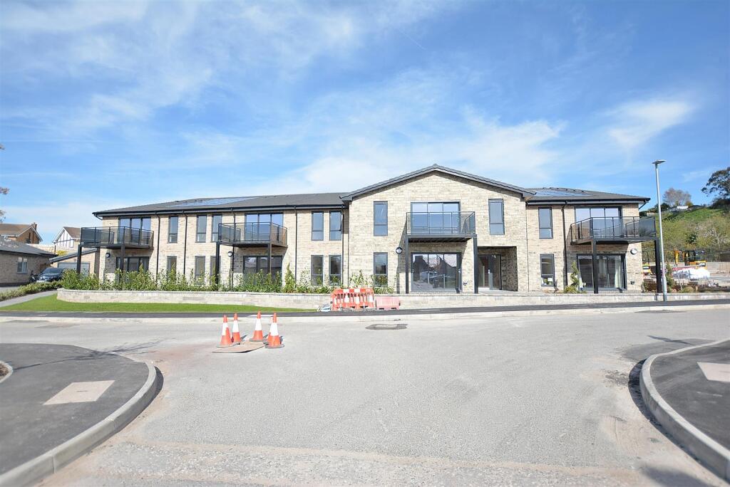 Main image of property: Sandringham Manor, Apartment 11, The Grange, Mansfield