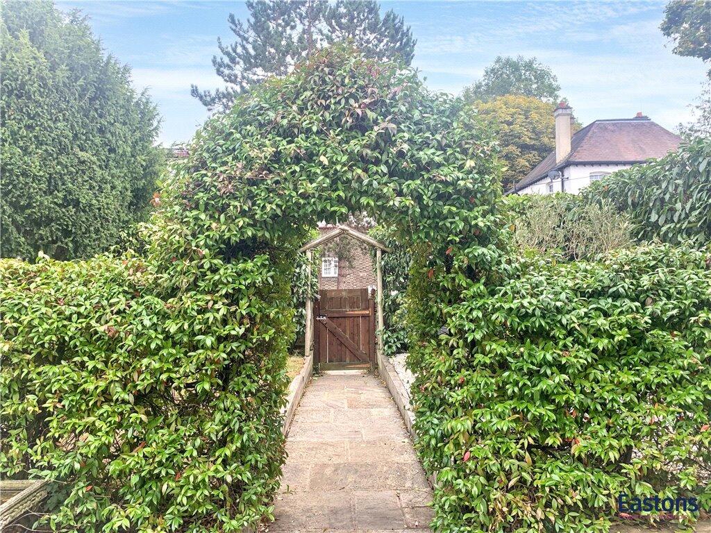 House in Epsom, Ewell - View 5