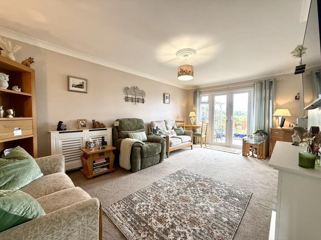 Rowan Way, Exeter, EX4 photo 3