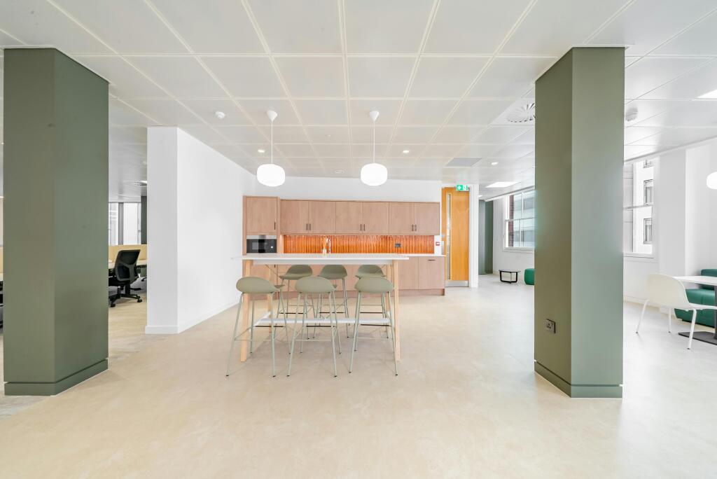 1 Edmund Gardens, 121 Edmund Street - 2nd Floor Fitted Suite