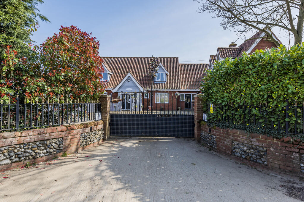 Main image of property: The Street, Badwell Ash, Bury St. Edmunds