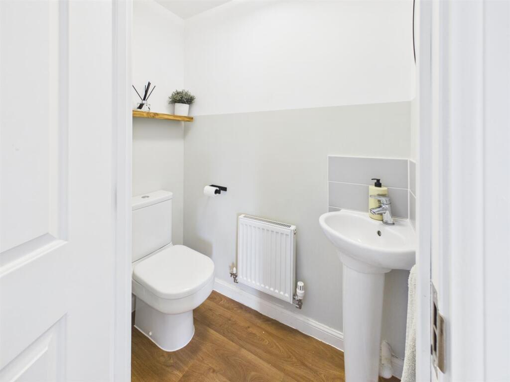 House in Llangennech - View 4