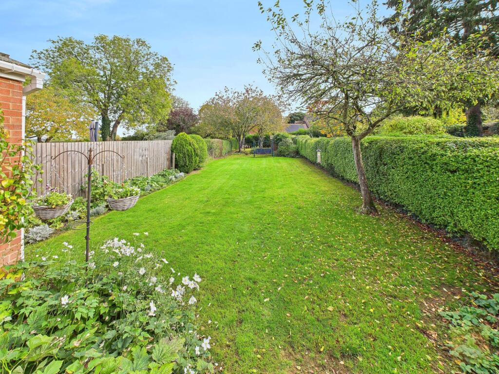 Ayston Road, Uppingham, LE15 - View 2