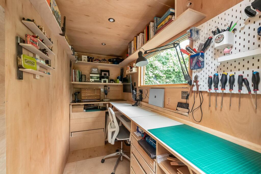 Property photo 11