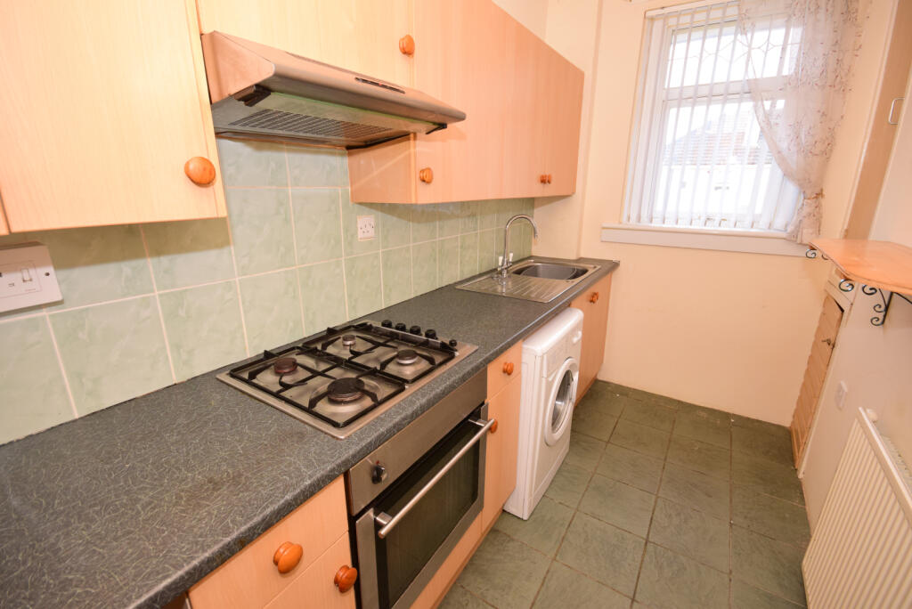 Sunnyside Place, Holytown photo 4