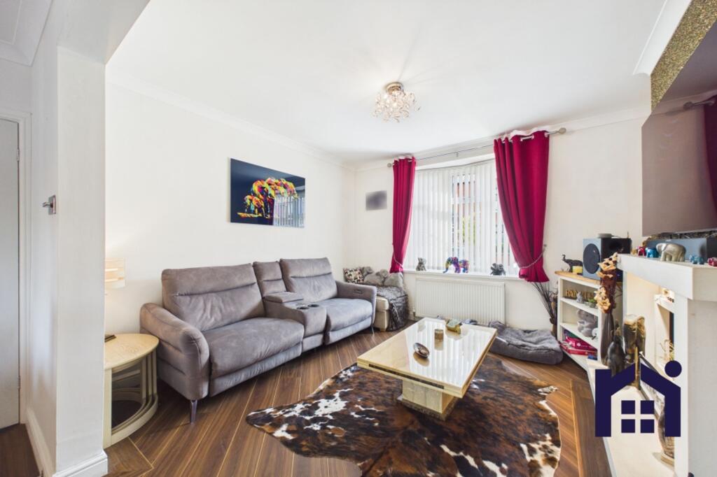 Spendmore Lane, Coppull, PR7 5BY - More