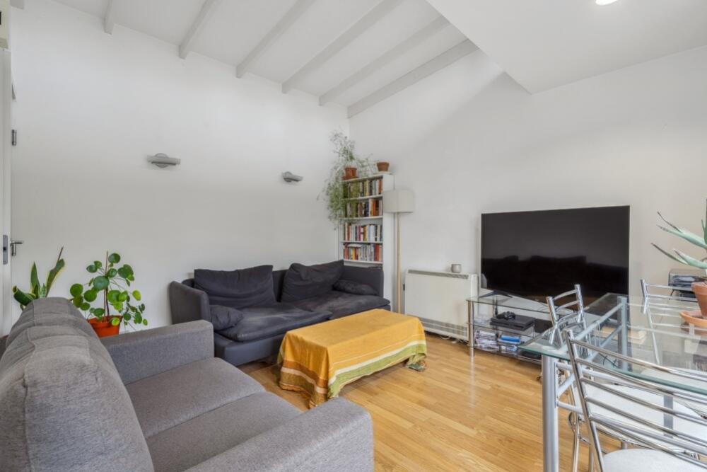 Apartment in Oxford - View 3