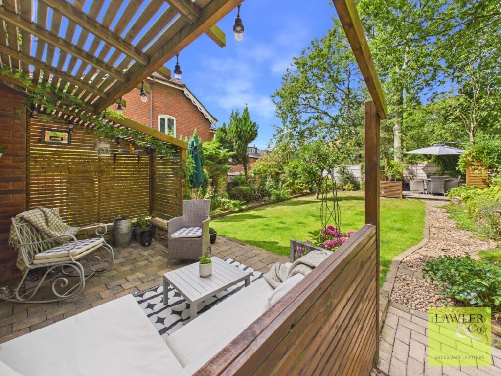 House in Tameside, Gee Cross - View 5