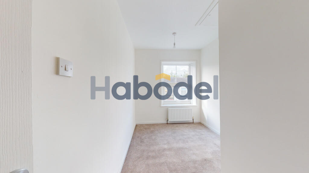 House in Kirklees, West Yorkshire - More