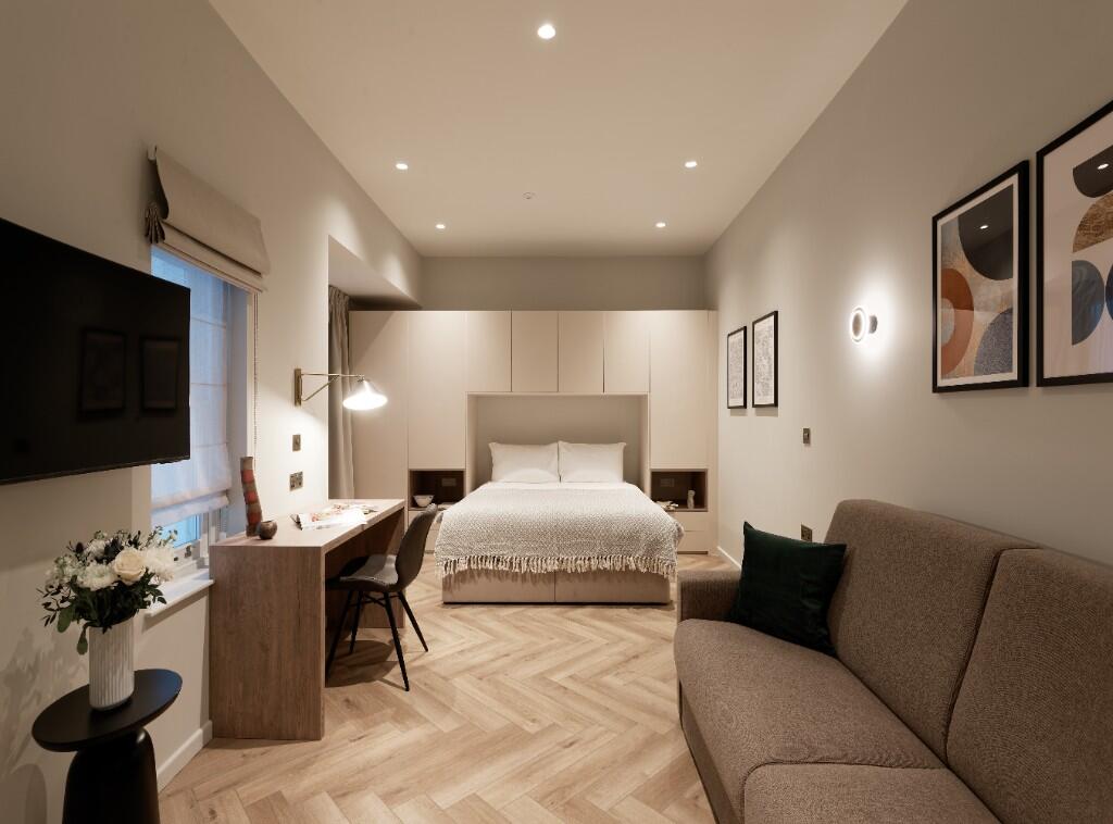 Main image of property: Clanricarde Gardens, London, W2