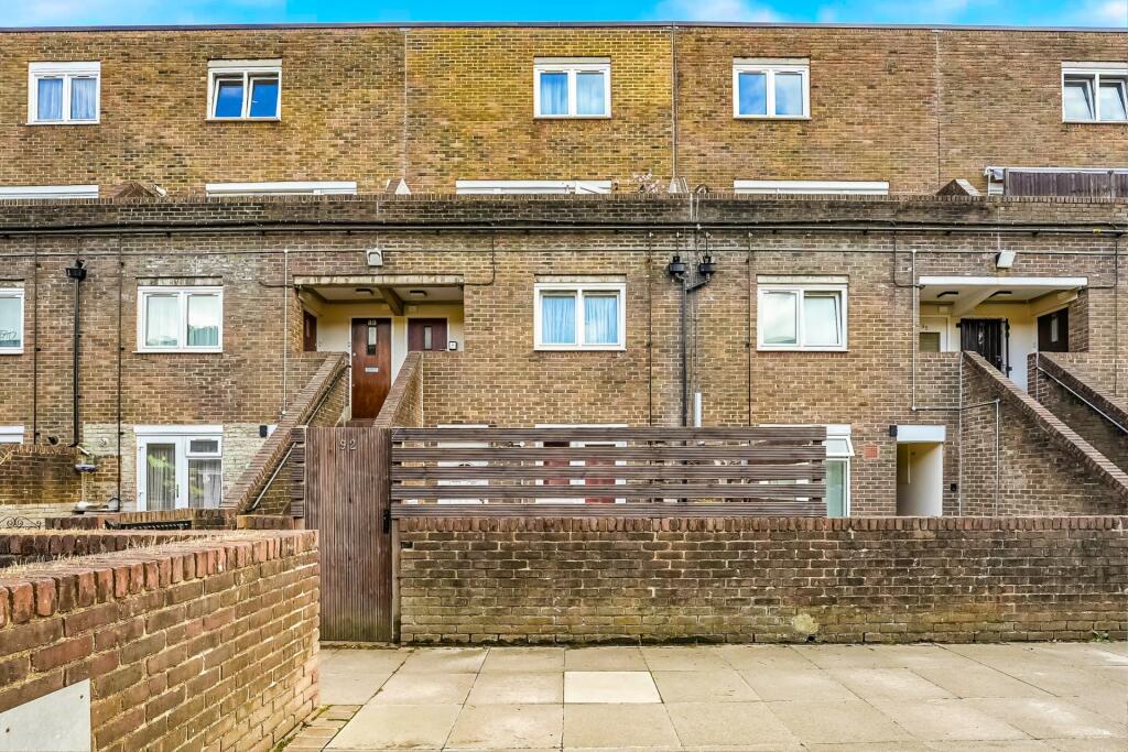 Main image of property: Salisbury Walk, Archway, N19
