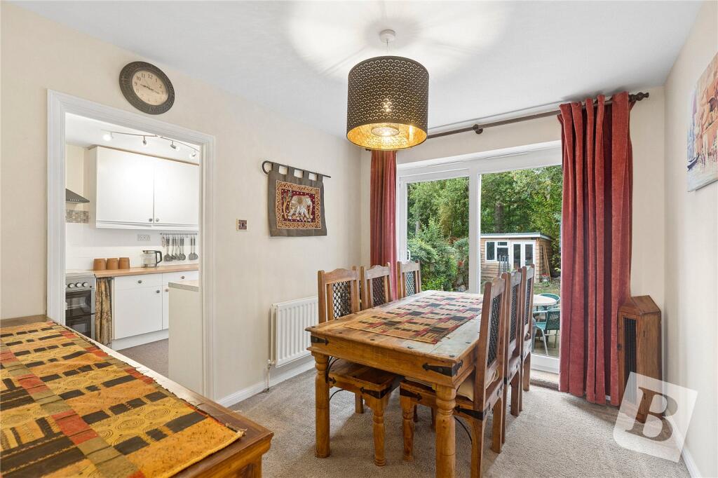 House in Brentwood, Pilgrims' Hatch - View 4