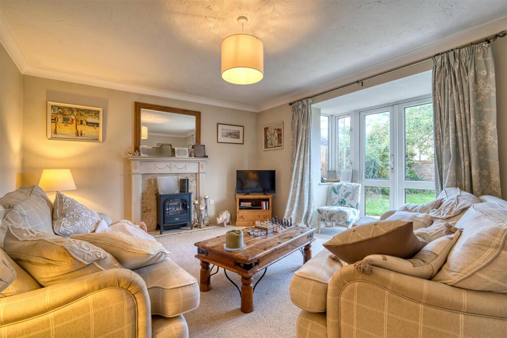 House in Salisbury - View 4