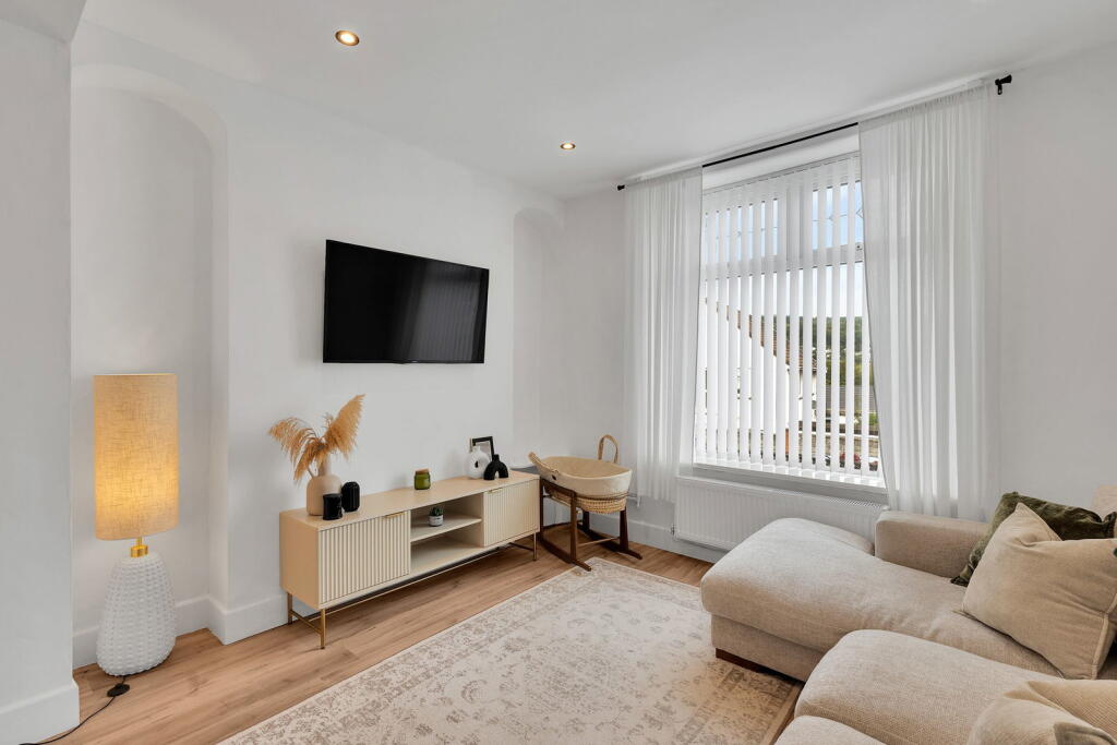 Wingfield Terrace, Treharris photo 3
