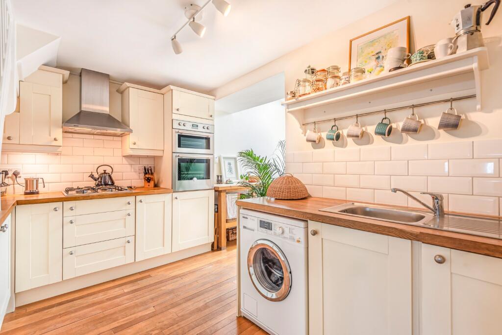 House in Cotswold, Tetbury - View 4
