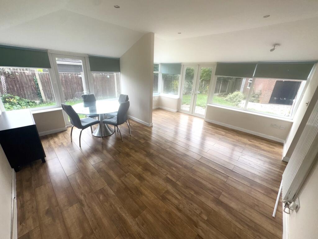 House in Stoke-on-Trent - View 3