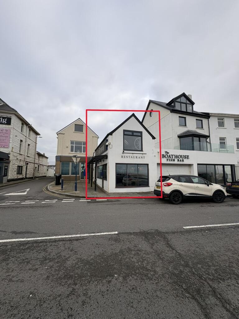 Main image of property: 35 Esplanade, Porthcawl
