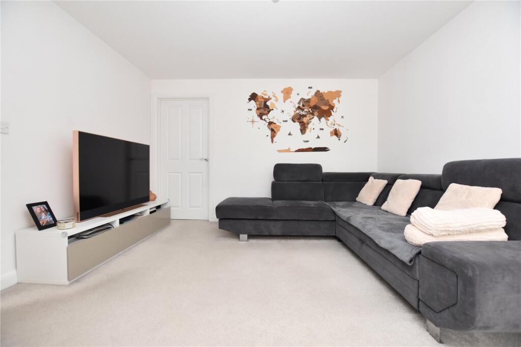 House in Leeds, East Ardsley - View 3