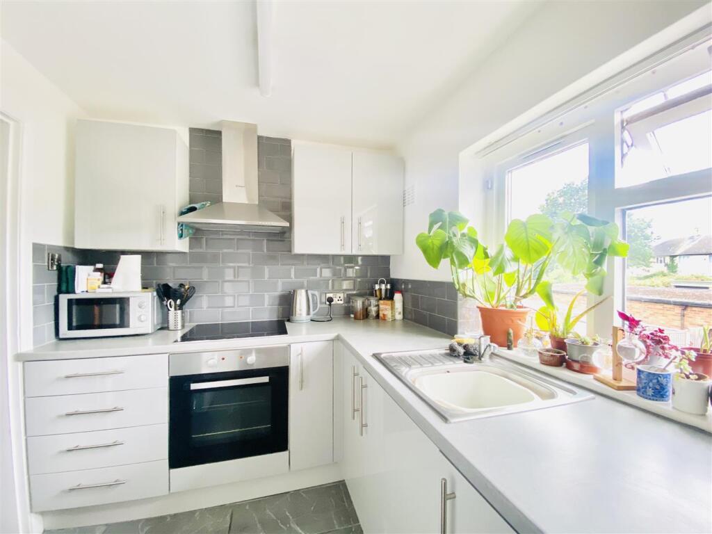 Main image of property: Green Lane, Clifton, Nottingham