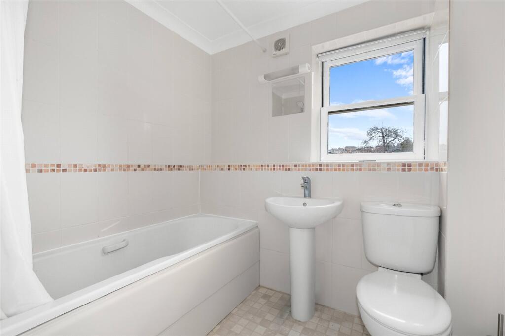 Additional image 10 of Longs Yard, Bradford On Avon