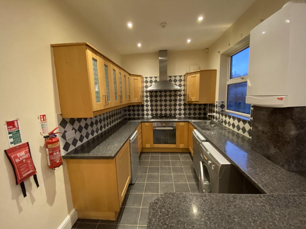Apartment in Nottingham - View 4