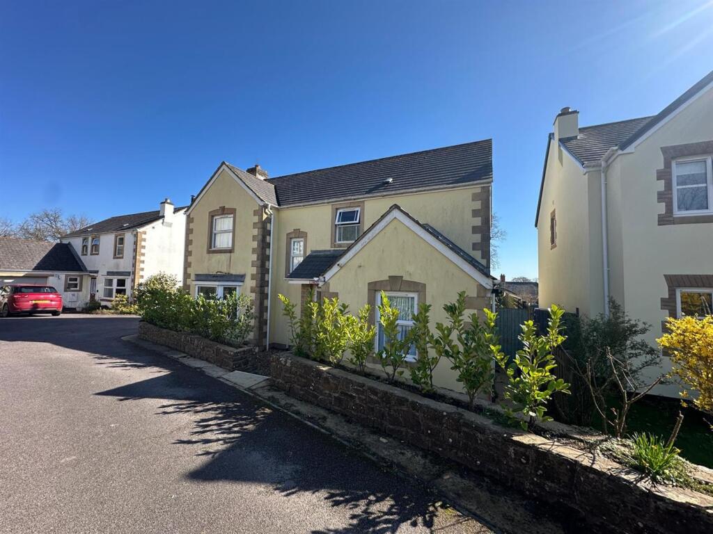 Main image of property: CHULMLEIGH