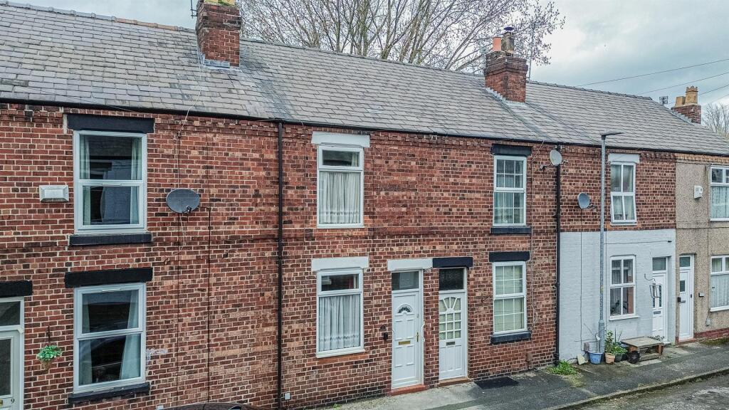 Main image of property: Weir Street, Lower Walton, Warrington, WA4