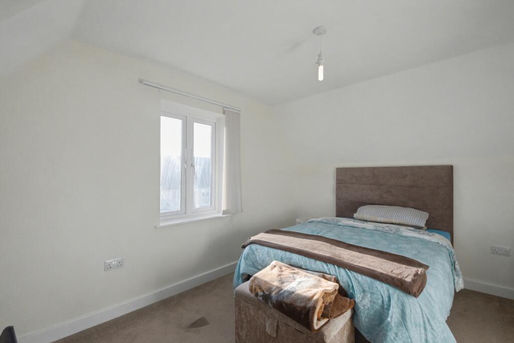 Additional image 10 of Appletree Way, Welwyn Garden City