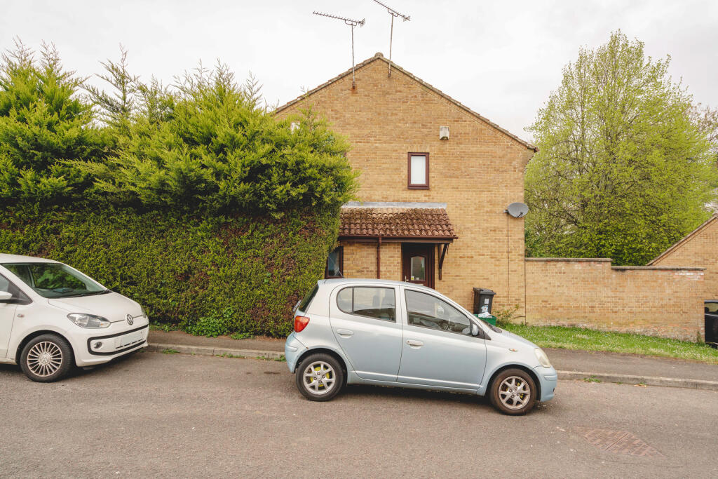 Main image of property: Wedmore Close, Kingswood, Bristol