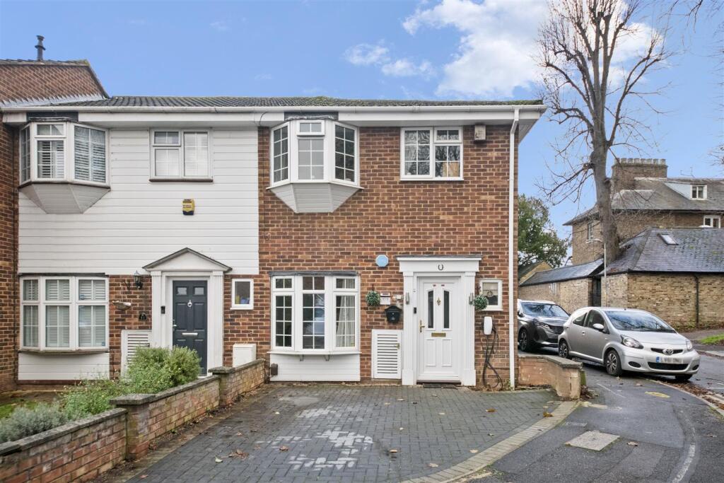 3-bed terraced on Hilliers Avenue, Uxbridge, £499,950