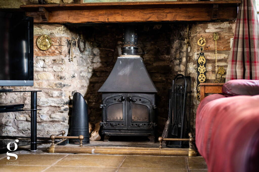 House in Hampton Bishop, Herefordshire - More