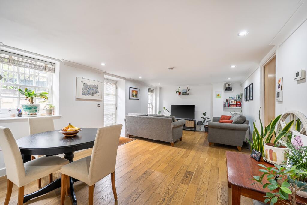 Main image of property: REDMANS ROAD, LONDON, GREATER LONDON, E1