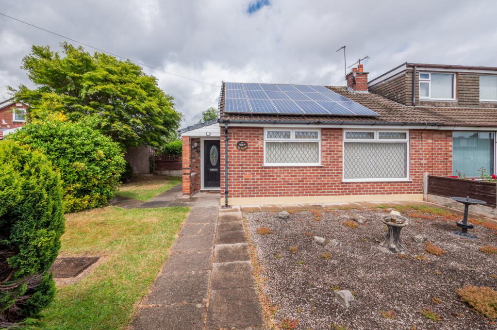 2-bed semi-detached on Thirlmere Road, Partington, Manchester, M31, £240,000